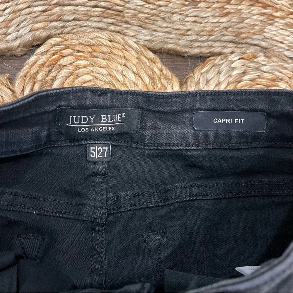 Judy Blue Capri Fit Mid Rise Womens Size 5/27 Black Denim Stretch JB88239 - Picture 9 of 11